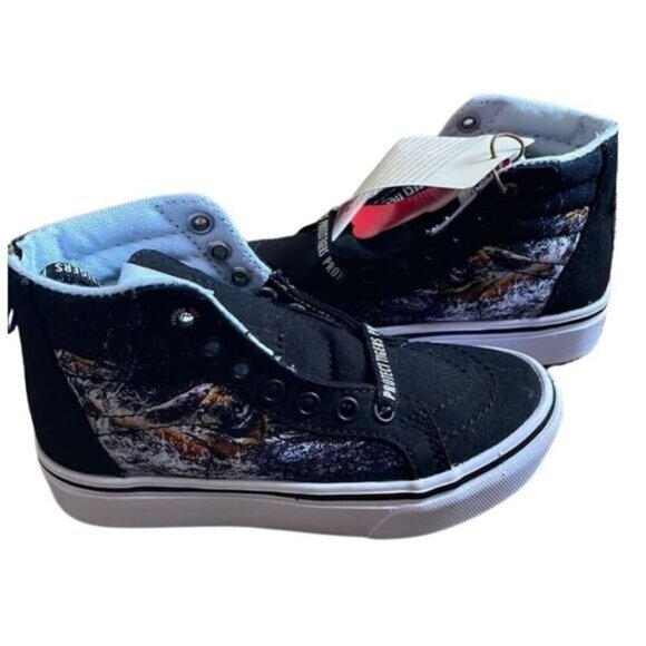 NWT Boys High Top Vans Discovery ProjectCat Tigers - Picture 1 of 8
